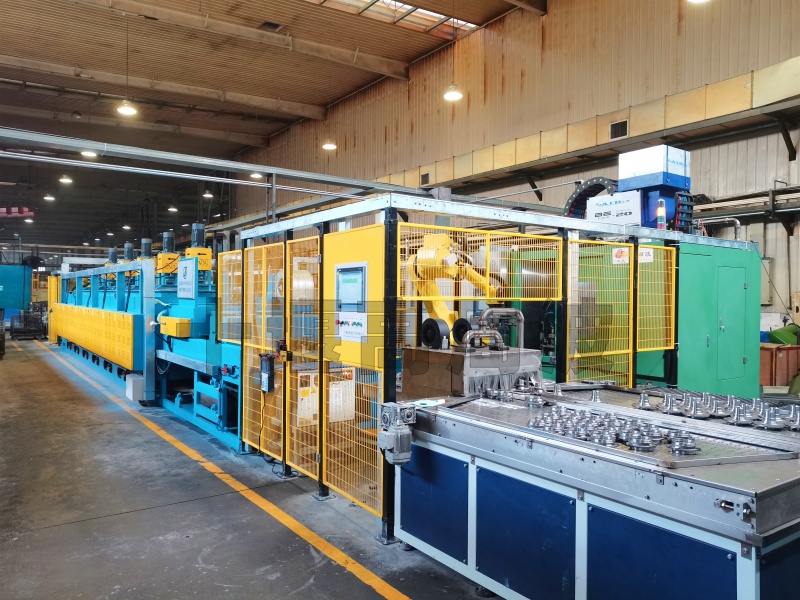 輪轂軸承淬火回火生產線